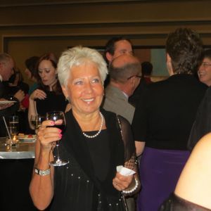 Meet your Posher, Elizabeth